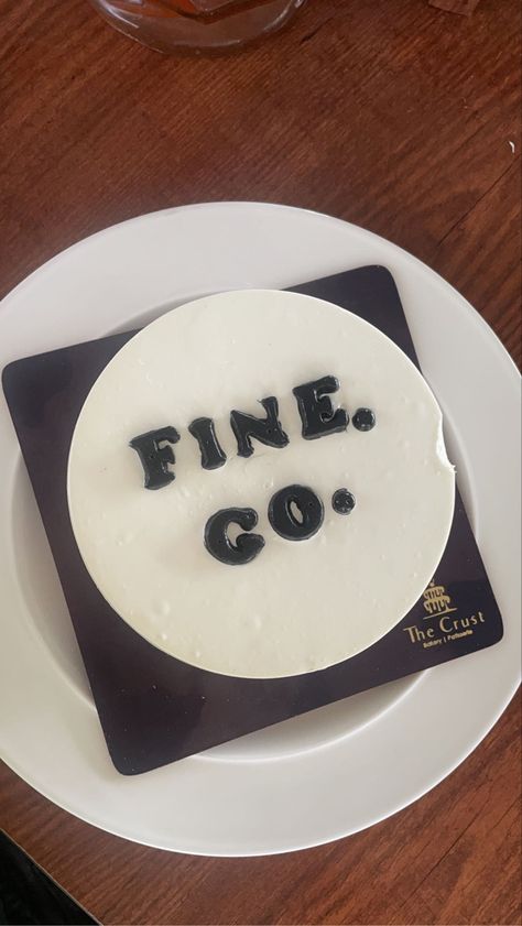 Sarcastic Farewell Cakes, We’ll Miss You Cake, Farewell Bento Cake, Farewell Party Aesthetic, Cake For Farewell Party, Farewell Cake Ideas Friends, Fine Go Cake, Fairwell Cake Ideas, Farewell Cake Designs