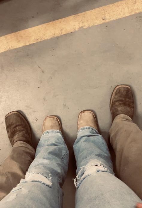 Couple Boots Aesthetic, Boyfriend And Girlfriend Pictures Country, Matching Cowboy Boots Couple, Couple Shoes Photo, Country Couple Wallpaper, Matching Boots Couple, County Couple Goals, Country Aesthetic Couple, Country Couples Cuddling