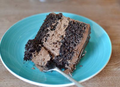 Miranda's Recipes: Hershey's Chocolate Cake with a Mousse Filling Chocolate Mousse Filling Recipe, Hersheys Chocolate Cake Recipe, Chocolate Filling For Cake, Chocolate Mousse Cake Filling, Hershey Chocolate Cakes, Chocolate Mousse Cake Recipe, Hersheys Chocolate, Mousse Filling, Mousse Cake Recipe