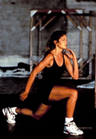 Cindy Crawford Cindy Crawford Body 90s, Cindy Crawford Fitness, Retro Workout Aesthetic, 80s Workout Aesthetic, Cindy Crawford Workout, Cindy Crawford 90s, 90s Sport, Look 80s, Retro Fitness