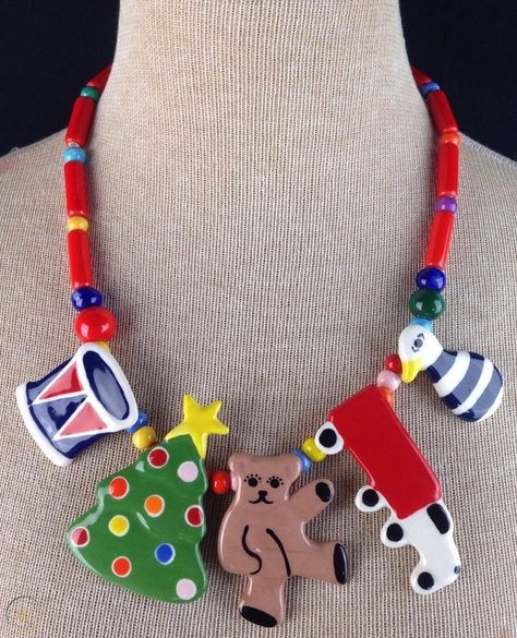 Kids Christmas Necklace, Christmas Necklaces With Colorful Beads, Ceramic Necklace Handmade, Ceramic Bead Jewelry Necklaces, Ceramic Charm Necklace, Ceramic Bead Jewelry, Ceramic Beads Necklace, Weird Jewelry, Kid Toys