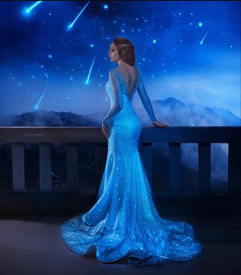 Acotar Aesthetic, Feyre Archeron, Roses Book, Feyre And Rhysand, Sarah J Maas Books, A Court Of Mist And Fury, Sarah J Maas, Mermaid Wedding Dress, Mermaid Formal Dress