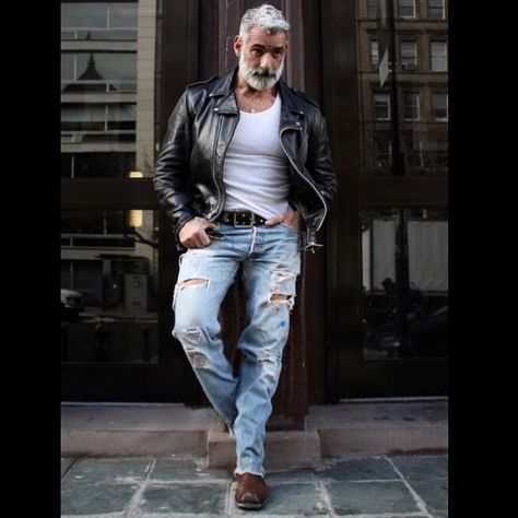 Anthony Varrecchia (@anthony.varrecchia) • Instagram photos and videos Mens Biker Jacket, Anthony Varrecchia, Hair Silver, Men Photography, Country Fashion, Leather Shirt, Leather Jacket Men, Biker Jacket, Leather Fashion