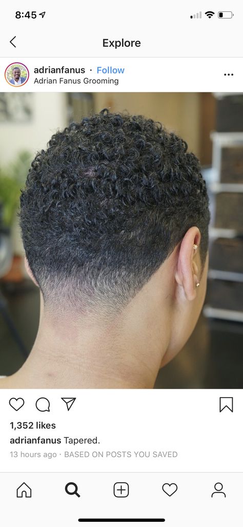 Black Women Taper Fade Haircut, Womens Natural Fade Haircut, Black Women Barber Haircut, Back Fade Haircut Women, Neckline Haircut For Women, Taper Fade Haircut Black Women, Low Fade Black Woman, Tapered Hairstyles For Black Women, High Top Fade Women Black Natural Hair