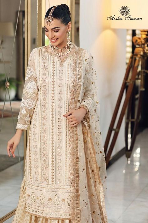 Kapda Design, Pakistani Frocks, Nikkah Outfit, Designer Suits For Wedding, Dress Pakistani, Shadi Dresses, Nikkah Dress, Pakistani Salwar, Indian Designer Suits