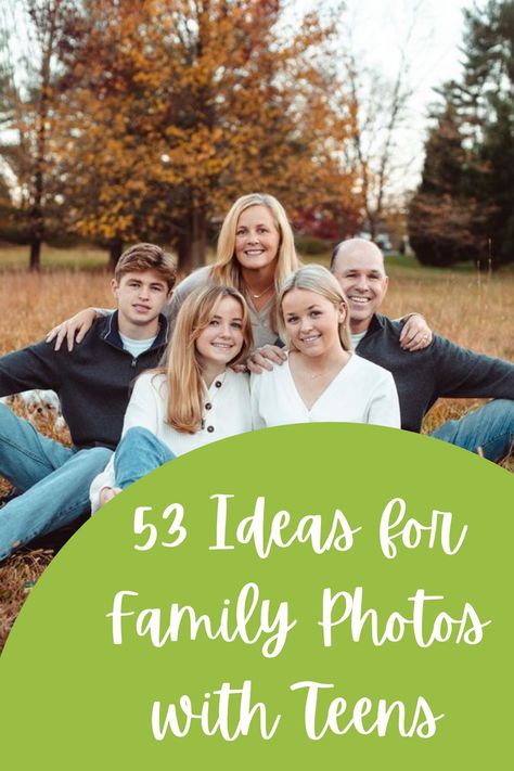 Family Pictures Adults Group Photos, Teenage Family Photos Sibling Poses, Family Pictures Outside Fall, Divorced Family Photo Ideas, Family Of Four Adults Photo Ideas, Family Fall Photoshoot With Teenagers, Family Portrait Poses Single Mom, Teenage Family Photography, Family Picture With Teenagers