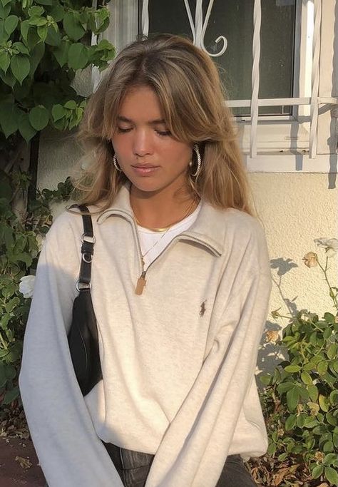 Aesthetic Closet, Matilda Djerf Style, School Clothing, Clothing Aesthetic, College Fits, Skandinavian Fashion, Uni Outfits, Populaire Outfits, Enjoying Life