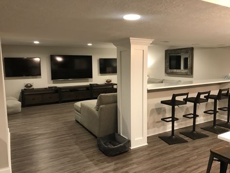 Basement Set Up Ideas Layout, Small Bar In Basement, Basement Set Up Ideas, Basement Pillar Ideas, Basement Couch Ideas, Basement Furniture Layout, Basement Layout Floorplan, Basement Furniture Ideas, Basement Living Room Ideas