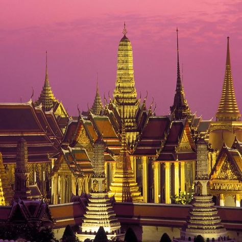 Buddha Thailand, Alien City, Wat Phra Kaew, Buddha Temple, Official Residence, Grand Palace, Alien Planet, Buddhist Temple, Bhutan