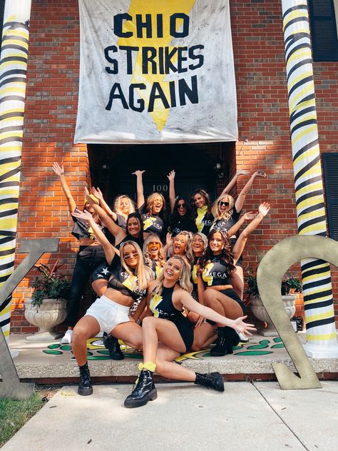 Storm Bid Day, Chi Omega Bid Day, Sorority Recruitment Themes, Sorority Rush Themes, Sorority Themes, Recruitment Themes, Recruitment Ideas, Sorority Banner, Rush Week