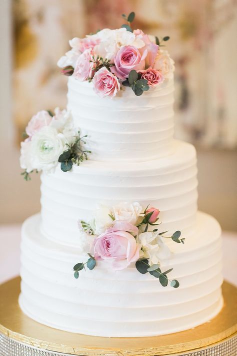 This wedding had so many beautiful details, and I'm so glad I could be there to capture them all! The bride and groom were absolutely stunning together and you can tell in the photos how much they love each other. I love the pink and white flowers in her bouquet and in the rest of the décor! This wedding was simply gorgeous! #weddingphotography #weddingcake #weddingdecor #weddingflowers #groomstyle #straplessweddingdress #bridalphotographs #california #weddingbouquet Textured Buttercream, Wedding Cake Fresh Flowers, The Wedding Cake, Fresh Flower Cake, Garden Cakes, Cake Server Sets, Classic Wedding Cake, White Bridesmaid, Pink Wedding Cake