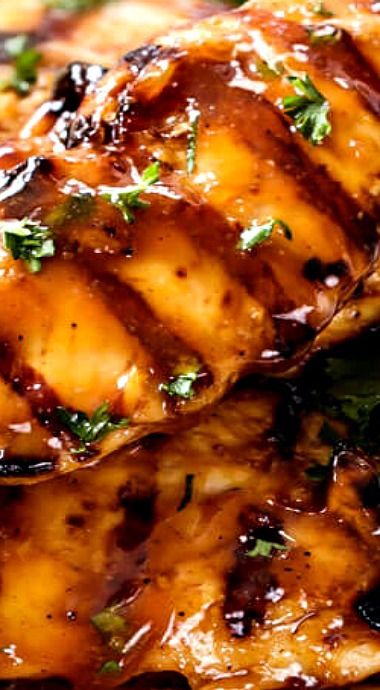 Brown Sugar Pineapple Chicken, Plain Chicken Recipe, Brown Sugar Pineapple, Swiss Chicken, Chicken Oven, Hawaiian Chicken Recipes, Pineapple Chicken Recipes, Brown Sugar Chicken, Sweet Chicken