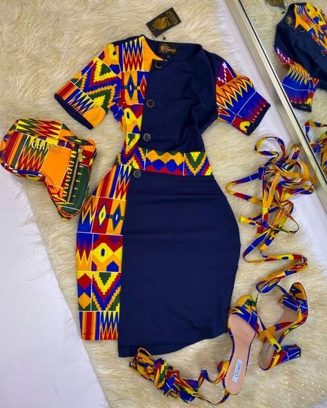 Ghana Clothing Styles, African Design Dresses Ankara, Africa Fashion Traditional, Africa Fashion Woman, Outing Dress, Modern African Clothing, Oversized Hat, African Designs, African Print Dress Ankara