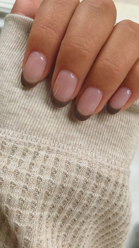 French Manicure Brown, French Manicure Fall, Brown French Manicure, Fall French Manicure, Brown French Tips, Manicure Fall, Taupe Nails, Brown Tips, Colored Nail Tips