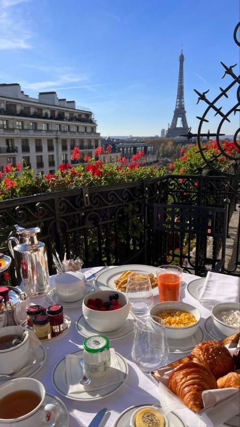 Gods Plans, Vacation Breakfast, Paris Breakfast, Paris Dream, France Aesthetic, Foods And Drinks, Dream Vision Board, Parisian Life, Luxury Lifestyle Dreams