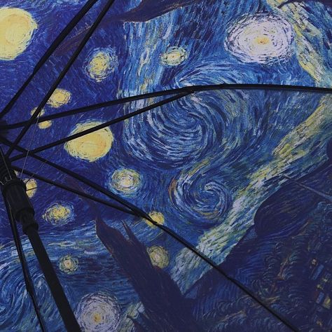 𝔙𝔦𝔠𝔱𝔬𝔯𝔦𝔞 ♒︎ on Instagram: “💙✨. . #starrynight #vangogh #vincentvangogh #art #tumblr #aesthetic #aestheticedits #gogh #painting #blue #yellow #photography #umbrella…” Blue Nerd Aesthetic, Dark Blue Yellow Aesthetic, Yellow Umbrella Aesthetic, Vangogh Aesthetics, Dark Blue And Yellow Aesthetic, Coraline Collage, Yellow Blue Aesthetic, Blue Yellow Aesthetic, Aesthetic Umbrella