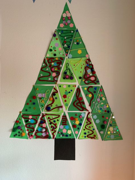 December Crafts, Preschool Christmas Crafts, Christmas School, Daycare Crafts, Preschool Christmas, Christmas Classroom, Kindergarten Art, Toddler Art, Christmas Crafts For Kids