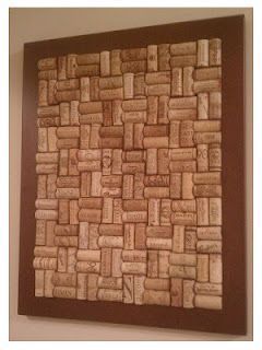 28 Insanely Creative DIY Cork Board Projects For Your Office Cork Board Projects, Wine Cork Board, Diy Cork Board, Diy Bulletin Board, Diy Cork, Wine Cork Diy Crafts, Wine Cork Projects, Cork Wreath, Wine Cork Ornaments