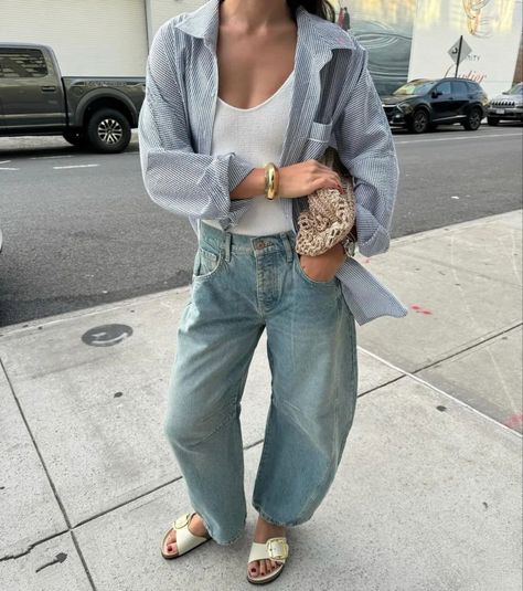 Baggy Jeans Outfit Summer, Balloon Jeans, Baggy Jeans Outfit, Barrel Jeans, Jeans Outfit Summer, Jeans Outfit, Basic Outfits, Urban Outfits, Jean Outfits