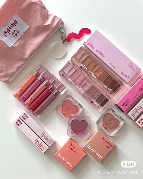 Boho Makeup, Alat Makeup, Kawaii Makeup, Makeup Accesories, Birthday Makeup, Valentines Makeup, Minimal Makeup, Basic Makeup, Makeup Aesthetic