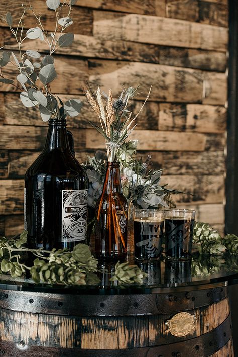 Brewery Wedding Reception, Craft Beer Wedding, Beer Themed Wedding, Church Wedding Flowers, Pub Wedding, Beer Wedding, Brewery Wedding, Indie Wedding, Beer Theme