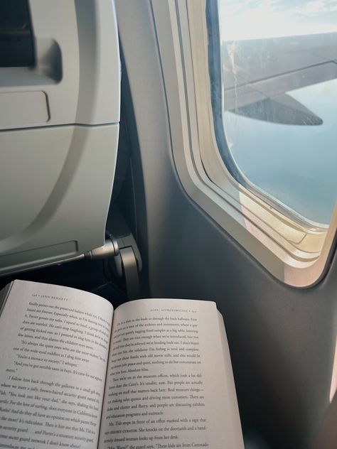 Reading On A Plane, Reading On Plane, Airport Aesthetic Pictures, Travel Plane Aesthetic, Travel Airplane Aesthetic, Plane Window Aesthetic, Travel Airport Aesthetic, Airplane Window Aesthetic, Airport Photography