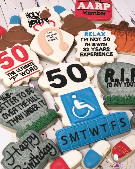 Britney Macha on Instagram: “Over the hill 💊5️⃣0️⃣👴🏼 #cookier #cookiedecorating #cookielove #bssweetlifecookies #overthehillcookies #50thbirthdaycookies #aarpcookies…” Over The Hill 50th Birthday Party Ideas, 50th Birthday Cookies For Men Funny, Senior Cookies, Over The Hill Cookies, Over The Hill Party Ideas, 50th Birthday Cookies, Hillbilly Party, Over The Hill Cakes, Man Cakes