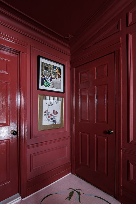 IMG_8601 Red Ceiling Living Room, Red Painted Floor, Deep Red Walls, Dark Red Walls Bedroom, All Red Room, Red Office Design, Pink Red Bedroom, Dark Red Room, Dark Red Walls