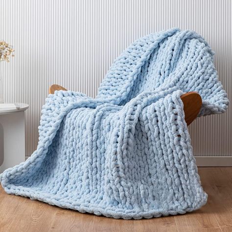 Thick Throw Blanket, Dorm Room Color Schemes, Light Blue Rooms, Dorm Room Colors, Light Blue Bedroom, Throw Blanket Sofa, Blue Dorm, Blue Room Decor, Chunky Knit Throw Blanket