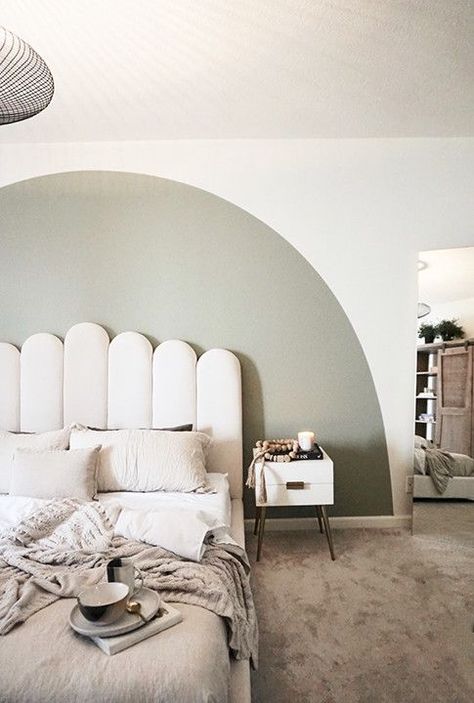 Get Pretty With A Painted Arch - 25 Home Renovations Ideas You Can Actually DIY - Lonny Popular Interior Design, Arched Headboard, Master Retreat, Dekorasi Kamar Tidur, Bedroom Renovation, Headboard Designs, Bedroom Headboard, Decor Trends, Main Bedroom