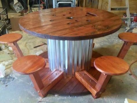 Wire Spool Table Wire Spool Table, Wood Spool Tables, Wire Spool Tables, Outdoor Chairs Wooden, Pallet Bank, Wooden Spool Tables, Cable Spool Tables, Wooden Spool Projects, Diy Bank