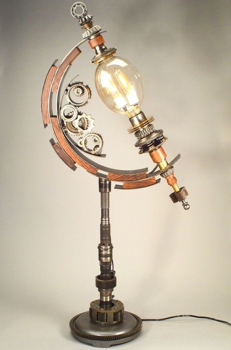 Steampunk Lamp Diy, Steampunk Floor Lamp, Décor Steampunk, Lampe Steampunk, Steampunk Furniture, Handcrafted Lamp, Steampunk House, Steampunk Lighting, Steampunk Decor