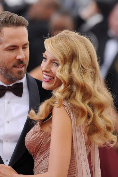 Blake Lively Hairstyles, Blake Lively Hair, Beach Blonde Hair, Hollywood Hair, The Met Gala, Ryan Reynolds, British Vogue, On The Red Carpet, Wedding Hair And Makeup