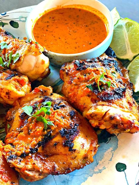 Smothers Chicken, Nandos Chicken Recipe, Peri Peri Recipes, Peri Chicken Recipe, Peri Peri Sauce Recipe, Peri Peri Chicken Recipe, Nando's Chicken, Chicken Wing Marinade, Peri Chicken