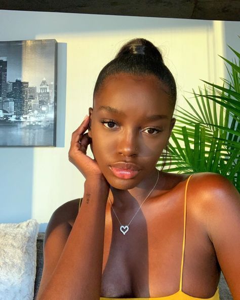 Sparkle Tatyana-Marie on Instagram: “But I heard he got a big mouth...” Button Nose, Ethereal Makeup, Workout Clothing, Nose Job, Fitness Challenge, Big Mouth, Dark Skin Women, How To Slim Down, Brown Skin