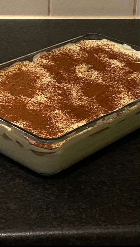 Low Cal Tiramisu, Tiramisu Recept, Dessert Leger, Biscoff Recipes, Tiramisu Dessert, Tiramisu Cake, Tiramisu Recipe, Protein Meals, حلويات صحية