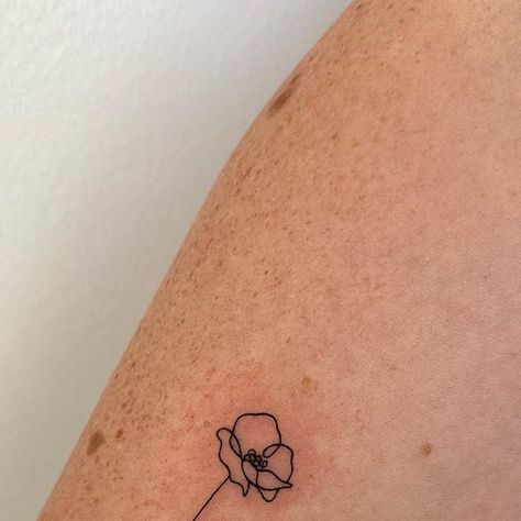 Kassidy Rogers on Instagram: "Tiny minimal poppy 🤍 •BOOKS OPEN FEB 1ST• • • • #tinytat #finelinetattoo #minimalisttattoo #scripttattoo #tattoo #tattoos #minimalismtattoo #smalltattoo #utahfinelinetattoo #blackinktattoo #simpletattoo #flashtattoo #poppytattoo #flowertattoo #birthflowertattoo #augustflowertattoo" Mini Poppy Flower Tattoo, Poppy Bee Tattoo, Poppy Micro Tattoo, Tiny Poppy Tattoo, Minimalistic Poppy Tattoo, Fineline Poppy Flower Tattoo, Fine Line Poppy Flower Tattoo, Poppy Fine Line Tattoo, Small Poppy Flower Tattoo