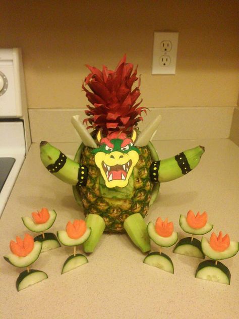 Super Mario Bros Bowser Fruit Super Mario Bros Dinner Ideas, Nintendo Food Ideas, Super Mario Brothers Party Food, Super Mario Watermelon, Mario Birthday Party Bowser, Bowser Theme Birthday, Super Mario Fruit Platter, Super Mario Fruit Ideas, Super Mario Appetizers