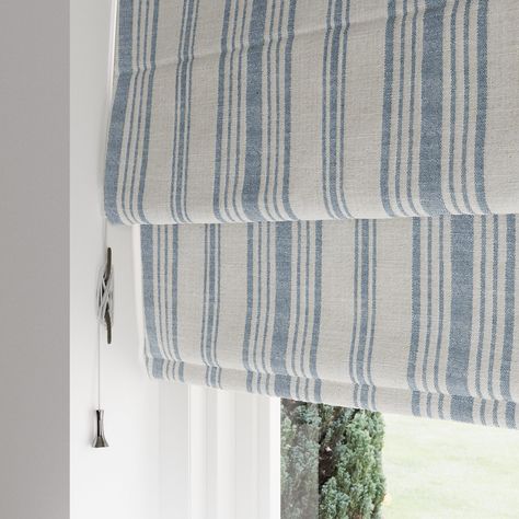 This roman blind with its classic woven diamond design is the perfect addition to any living space with the calming tones of olive. The soft drape and dry handle make the roman blind a timeless companion to any room in your home. Crafted from recycled polyester, the blind is fully lined for added insulation and privacy and is available in a choice of sizes to suit your needs. Other coordinating items in the same design available to purchase separately.At the back of your Roman Blind, the cords a Hamptons Blinds And Curtains, Roman Blinds Ikea, French Blinds, Stripe Roman Shade, Modern Roman Blinds, Kitchen Blinds Ideas, Roman Blinds Bedroom, Roman Blinds Living Room, Blue Kitchen Curtains