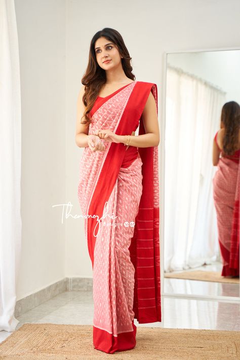 Simple Indian Suits, Bengali Saree, Formal Saree, Crop Top Lehenga, Simple Saree Designs, Bridal Sarees South Indian, New Saree Designs, Red Charm, Cotton Sarees Online