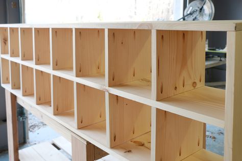 Attach Final Long Side Wooden Cube Storage, Diy Cube Organizer, Diy Cubbies, Diy Cube Storage, Pallet Deck Diy, Cube Drawers, Wooden Cubby, Cube Storage Unit, Diy Regal