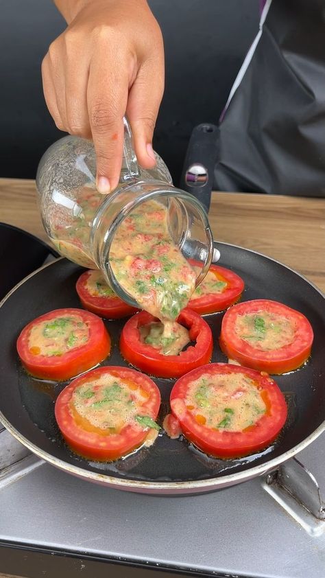 Now I just want to make tomatoes like that! | tomato | Now I just want to make tomatoes like that! | By Super Recipes Tomato Eggs, Super Recipes, Tomato Egg, Tomato Dishes, Fried Tomatoes, Fresh Tomato Recipes, Super Yummy, Tomato Recipes, Breakfast Brunch Recipes