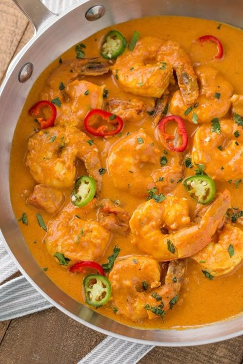 Indian Shrimp, Buttered Shrimp Recipe, Shrimp Curry, Curry Shrimp, Butter Shrimp, Curry Dishes, Shrimp Dishes, Skinny Taste Recipes, Shrimp Recipe