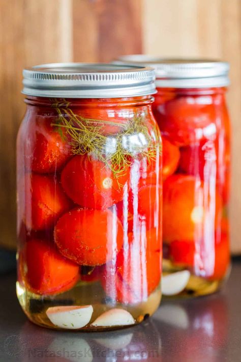 Canned Tomatoes Recipe Tutorial Canned Tomato Recipes, Canning Tomatoes Recipes, Fresh Tomato Recipes, Canned Tomatoes, Tomatoes Recipe, Recipe Tutorial, Clam Recipes, Summer Tomato, Pickled Veggies