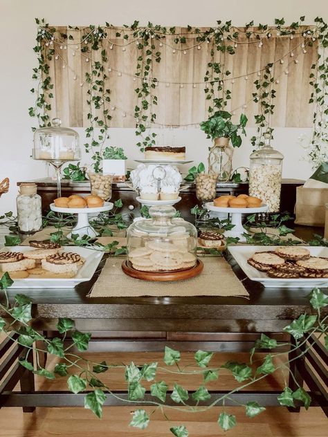 Natural Birthday Party Decorations, Jungle Theme Sweet 16, Eucalyptus Grad Party, Earthy Birthday Party Theme, Rustic 21st Birthday Decor, Earthy Party Theme, Sage Green 16th Birthday Party, Plant Party Decor, Earthy Party Decor