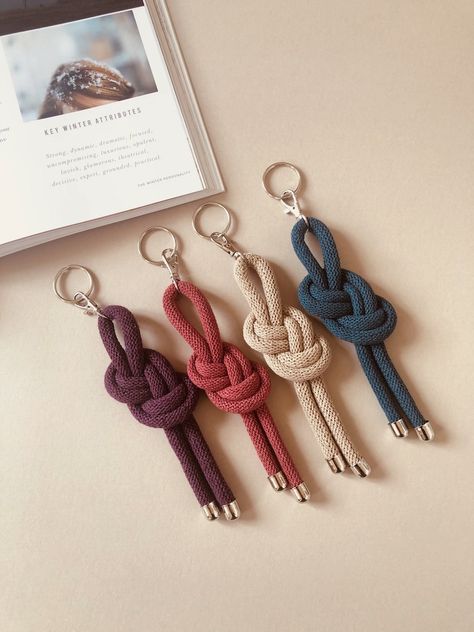 Knotted Rope Keyrings the Özlem Collection Cotton Cord - Etsy Taiwan Figure 8 Knot, 8 Knot, Handwoven Necklace, Knot Keychain, Love Knots, Knotted Rope, Cotton Cord Necklace, Rope Projects, Macrame Supplies