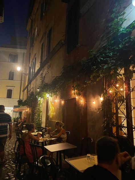 Italy, italian summer, european summer, rome, rome at night European Nights, Italian Summer Night, Italy Night Aesthetic, Italy Night Life, Rome Italy Aesthetic Night, Italy At Night, Rome Italy Aesthetic, Rome Nightlife, Italy Night