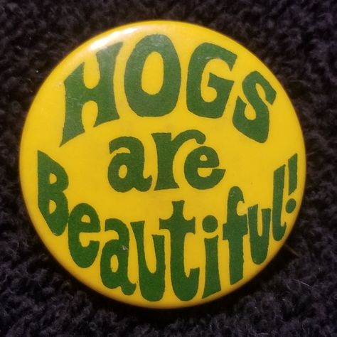 Vintage Pinback Button. Bright Yellow With Green Lettering: "Hogs Are Beautiful!" No Dates Or Makers Marks. Good Vintage Condition. Minor Surface Scuffs To Front Of Pin. Metal Discoloration To Back Of Pin Is Not Visible When Worn. See Photos For Details. Please Comment Below With Any Questions. *Many Of Our Items Come From Estate Sales Or Other Sources, Which Means We Do Not Know Their History. We Do Not Automatically Launder Or Clean Items That Are Vintage Because We Do Not Want To Damage Them. Vintage Pins Button, Vintage Accessories Jewelry, Vintage Badges, Warrior Ring, Monogram Art, Scenic Pictures, Playlist Covers, Dragon Pendant, Pinback Button