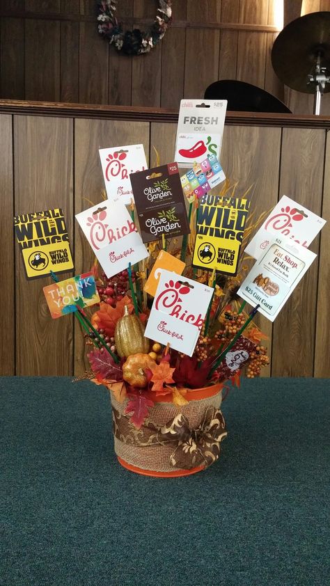 gift cards for food! Food Gift Card Basket Ideas, Displaying Gift Cards For Raffle, Giftcard Raffle Basket Ideas, Fall Gift Card Basket Ideas, Pastor Appreciation Gifts Baskets, Pastor Appreciation Basket, Gift Cards Basket Ideas, Fast Food Gift Card Basket, Boss Gift Basket Ideas