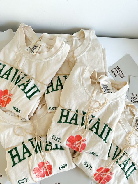 Hawaii U.S.A. T-Shirt Be Responsible, Hawaii Usa, Casual Preppy Outfits, Cute Preppy Outfits, Birthday Wishlist, Elegantes Outfit, Fancy Outfits, Cute Fits, Preppy Outfits